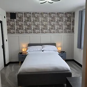 Double With Ensuite Bathroom , Feltham United Kingdom
